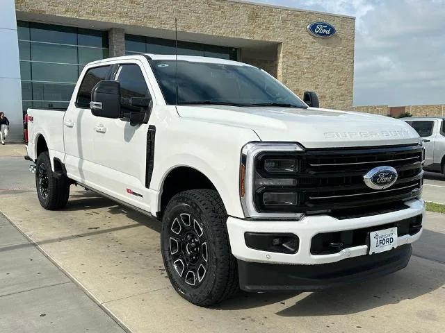 Photo of 2025 Star White Tri-Coat Ford F-250