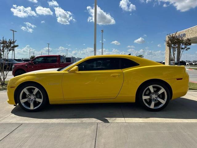 Photo of 2011 Rally Yellow Chevrolet Camaro