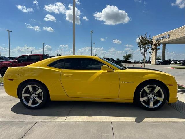 Photo of 2011 Rally Yellow Chevrolet Camaro