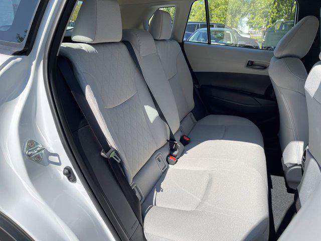 Photo of 2025 Wind Chill Pearl [extra_cost_color] Toyota Corolla Cross