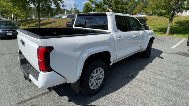 Photo of 2025 Ice Cap Toyota Tacoma