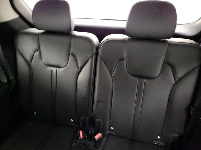 Photo of 2024 White Kia Sorento