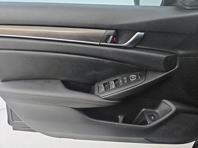 Photo of 2020 Black Honda Accord