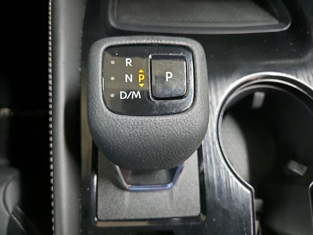 Photo of 2023 Black Nissan Rogue