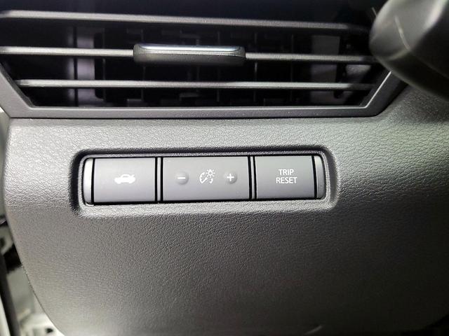 Photo of 2024 White Nissan Altima