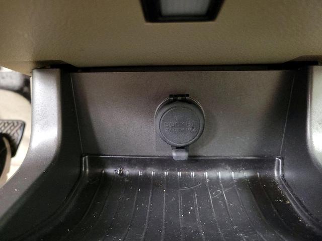 Photo of 2014 White Nissan Murano