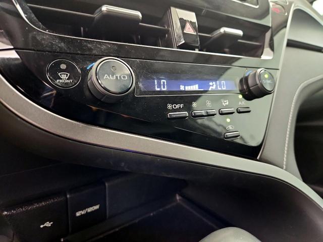 Photo of 2023 White Toyota Camry