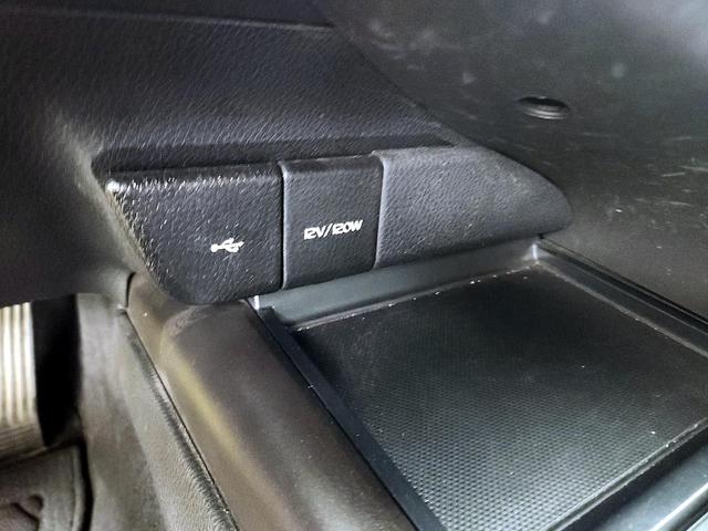 Photo of 2023 White Toyota Camry