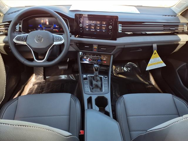 Photo of 2025 Opal White Pearl Volkswagen Jetta