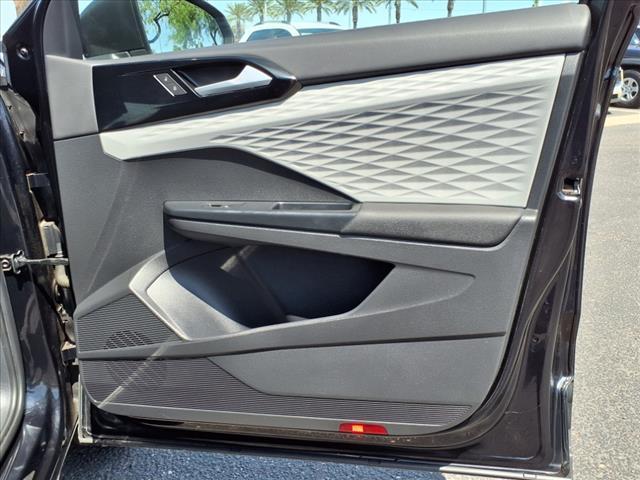 Photo of 2022 Deep Black Pearl Volkswagen Taos