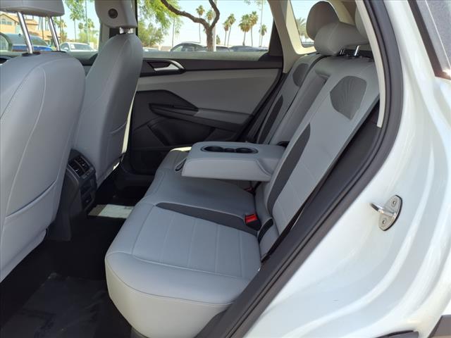 Photo of 2022 White Volkswagen Taos