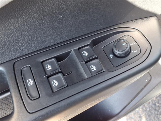 Photo of 2022 White Volkswagen Taos