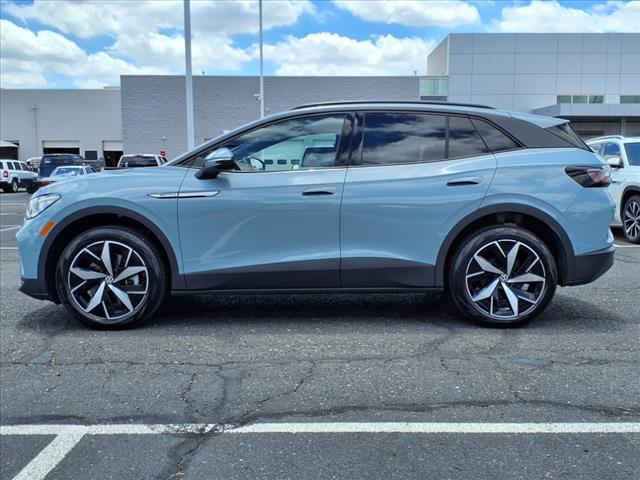 Photo of 2025 arctic blue metallic Volkswagen ID.4