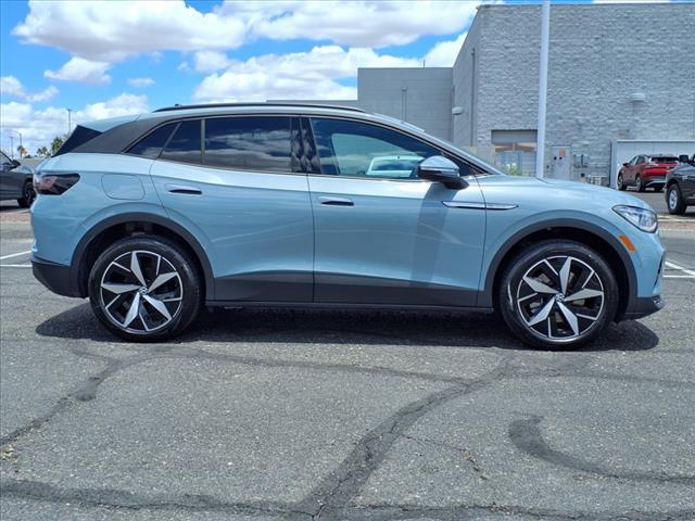 Photo of 2025 arctic blue metallic Volkswagen ID.4