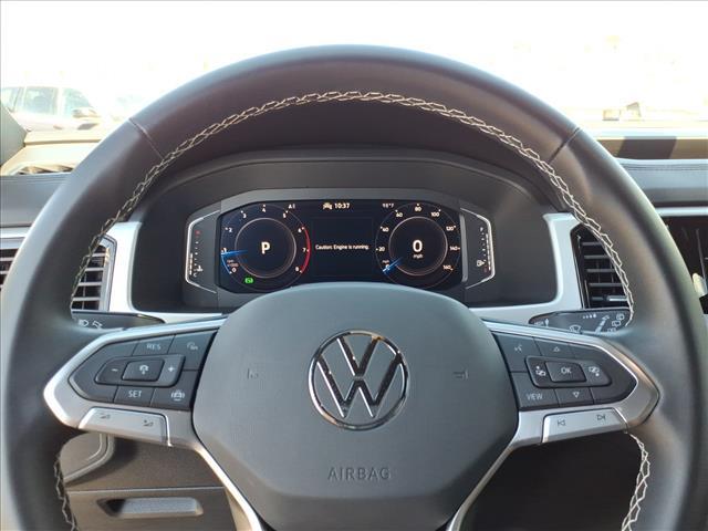 Photo of 2023 Gray Volkswagen Atlas Cross Sport