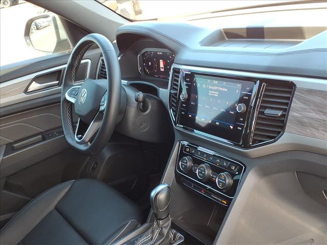 Photo of 2023 Gray Volkswagen Atlas Cross Sport