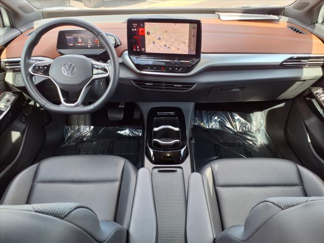 Photo of 2021 Scale Silver Metallic Volkswagen ID.4