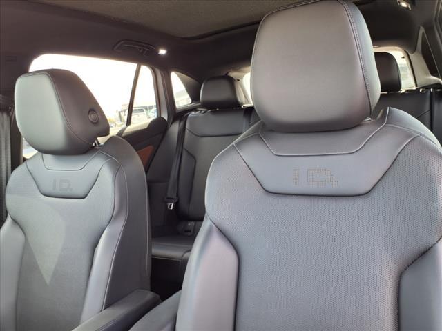Photo of 2021 Scale Silver Metallic Volkswagen ID.4