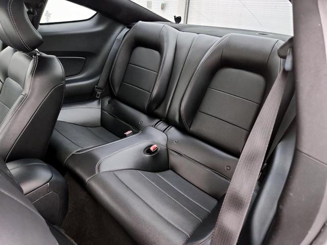 Photo of 2017 Silver Ford Mustang