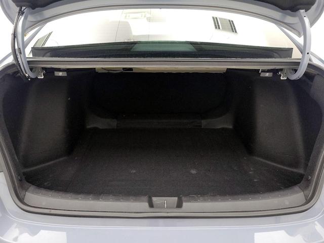 Photo of 2022 Gray Honda Civic