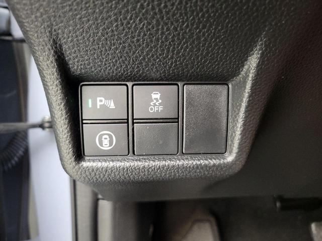 Photo of 2022 Gray Honda Civic