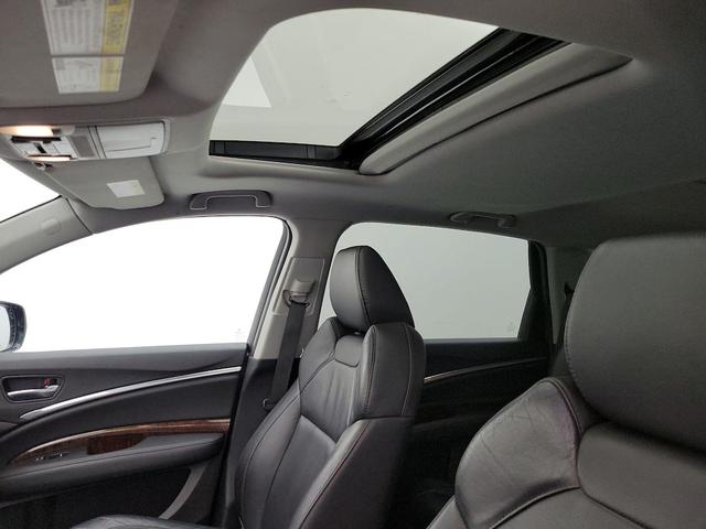 Photo of 2017 Black Acura MDX