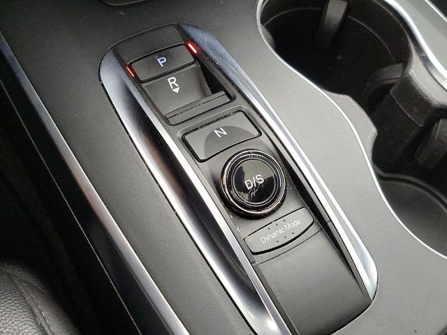 Photo of 2017 Black Acura MDX