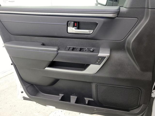 Photo of 2023 White Toyota Sequoia
