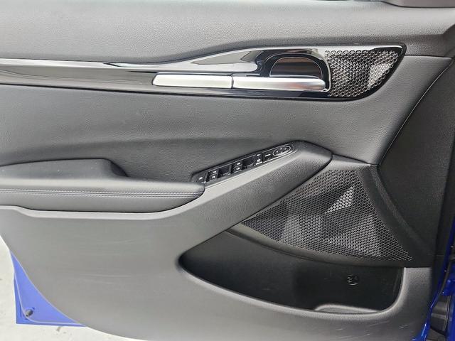 Photo of 2023 Blue Kia Seltos