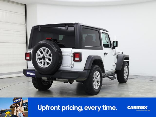 Photo of 2023 White Jeep Wrangler