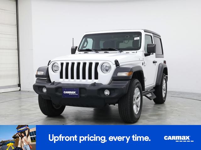 Photo of 2023 White Jeep Wrangler