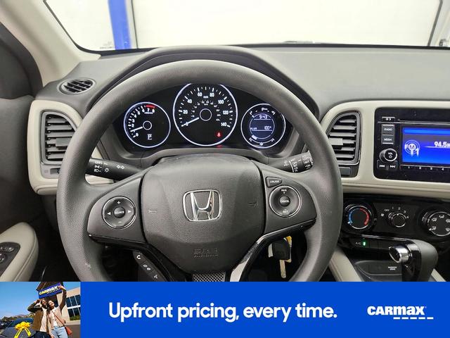 Photo of 2022 White Honda HR-V