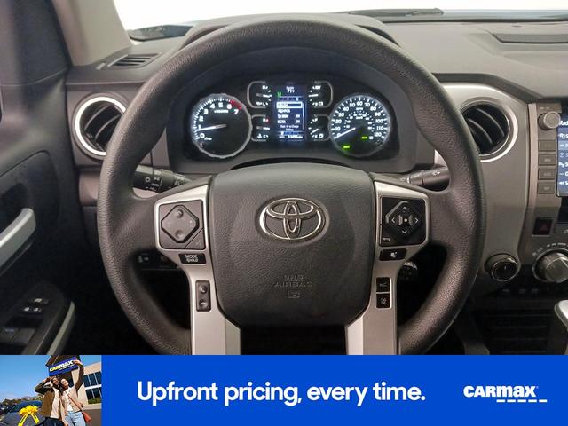 Photo of 2020 Blue Toyota Tundra