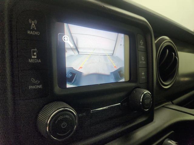 Photo of 2021 Gray Jeep Gladiator