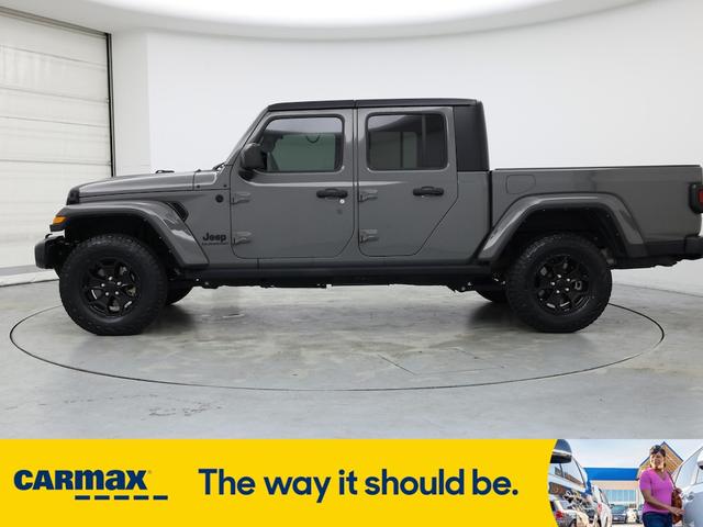 Photo of 2021 Gray Jeep Gladiator
