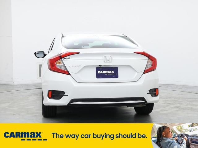 Photo of 2021 White Honda Civic