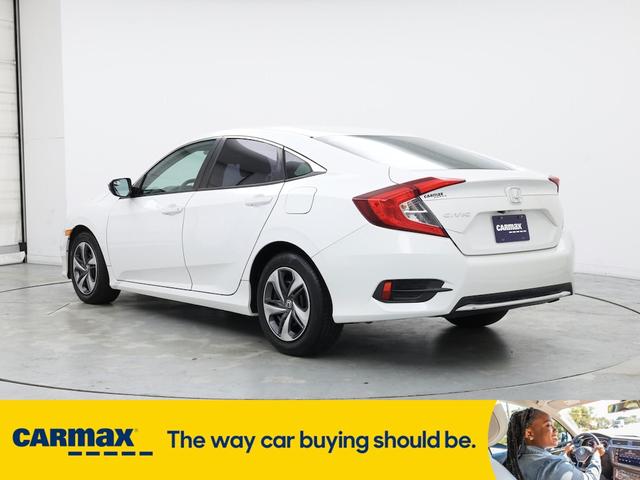 Photo of 2021 White Honda Civic