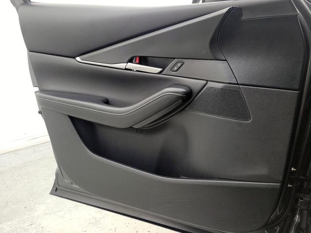 Photo of 2023 Gray Mazda CX-30