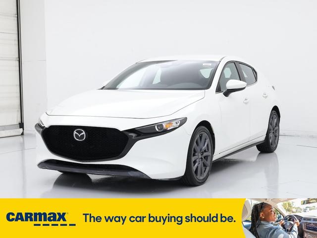 Photo of 2020 Pearl Mazda Mazda3