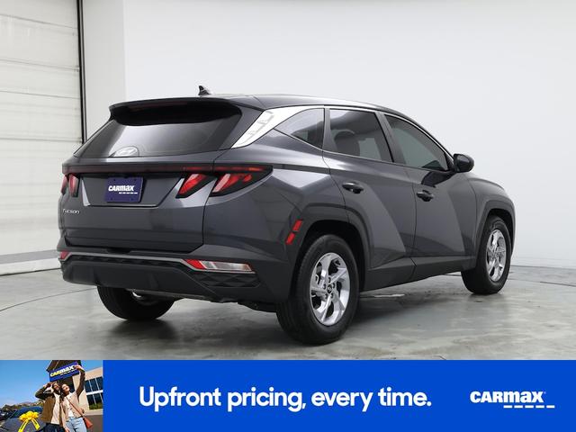 Photo of 2024 Gray Hyundai TUCSON