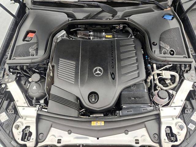 Photo of 2021 Black Mercedes-Benz E-Class