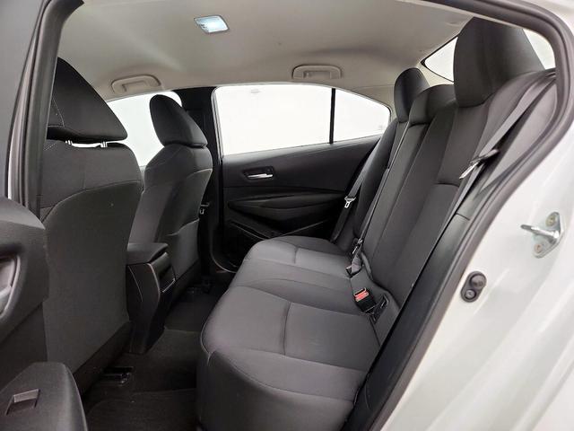 Photo of 2021 White Toyota Corolla