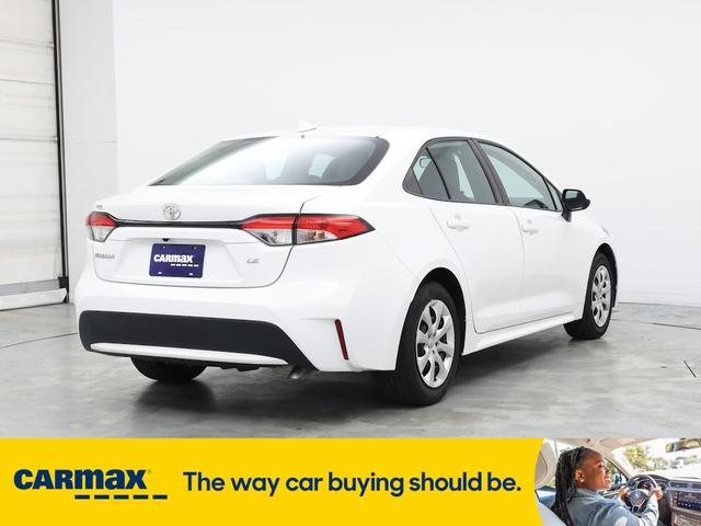 Photo of 2021 White Toyota Corolla