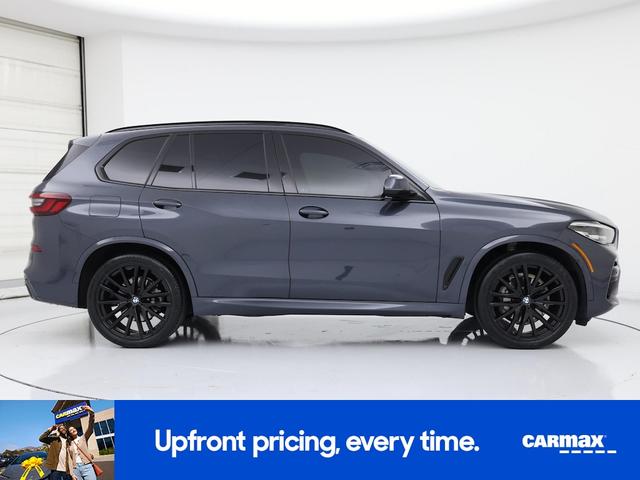 Photo of 2022 Gray BMW X5