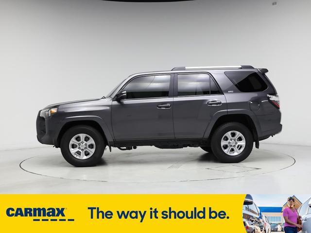 Photo of 2019 Gray Toyota 4Runner