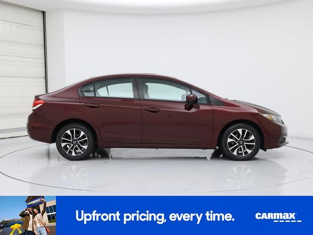 Photo of 2015 Burgundy Honda Civic