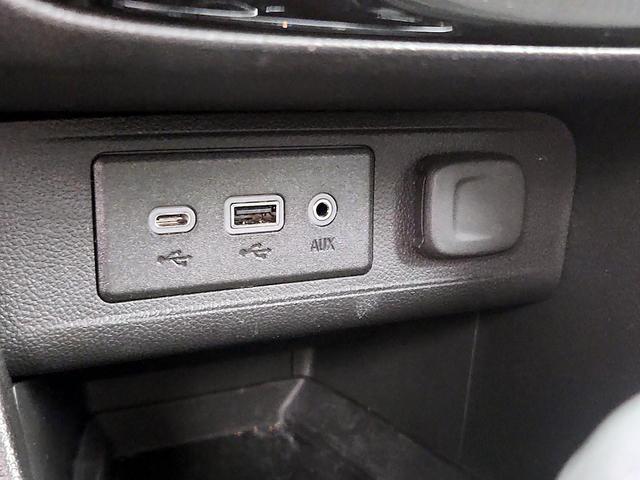 Photo of 2021 Red Buick Encore GX