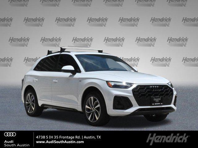 Photo of 2024 Glacier White Metallic Audi Q5