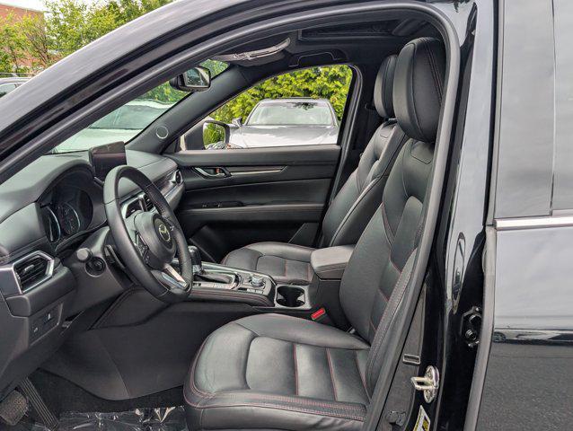 Photo of 2022 Jet Black Mica Mazda CX-5