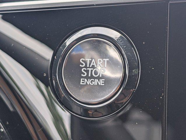 Photo of 2025 Nori Green Pearl Lexus RX 350
